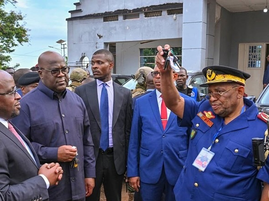 RDC : Le Président Félix Tshisekedi renforce les moyens logistiques dans le Tanganyika